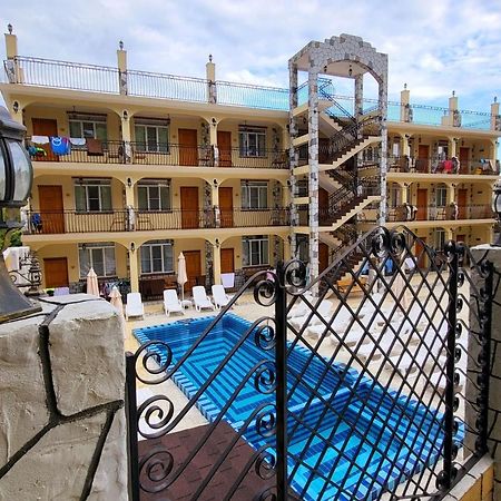 Casa Del Sol Hotel New Athos Exterior foto
